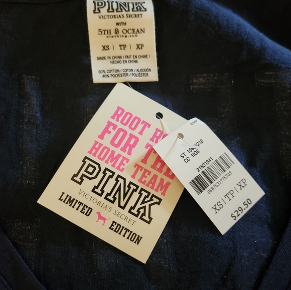 NWT Victorias Secret PINK limited edition NY YANKEES BUNDLE XS - Picture 7 of 8